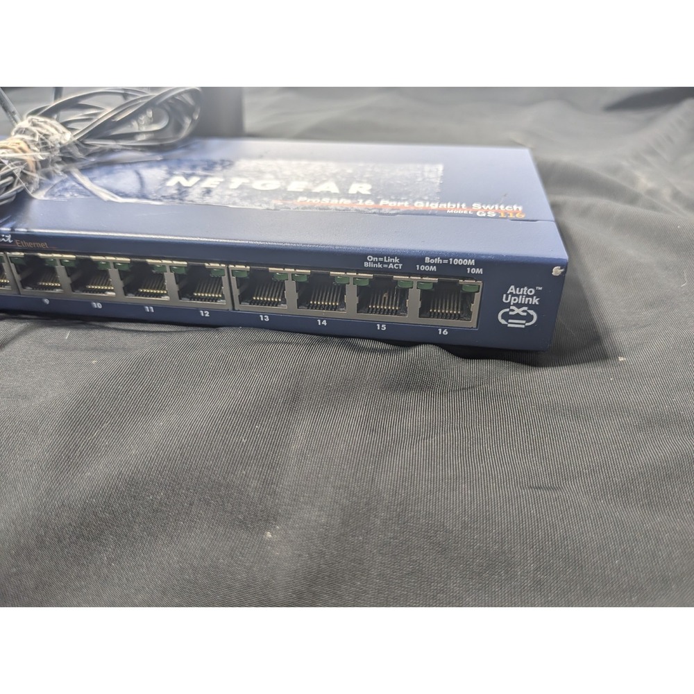 NETGEAR  ProSafe (GS116) 16-Ports External Switch - Picture 3 of 3